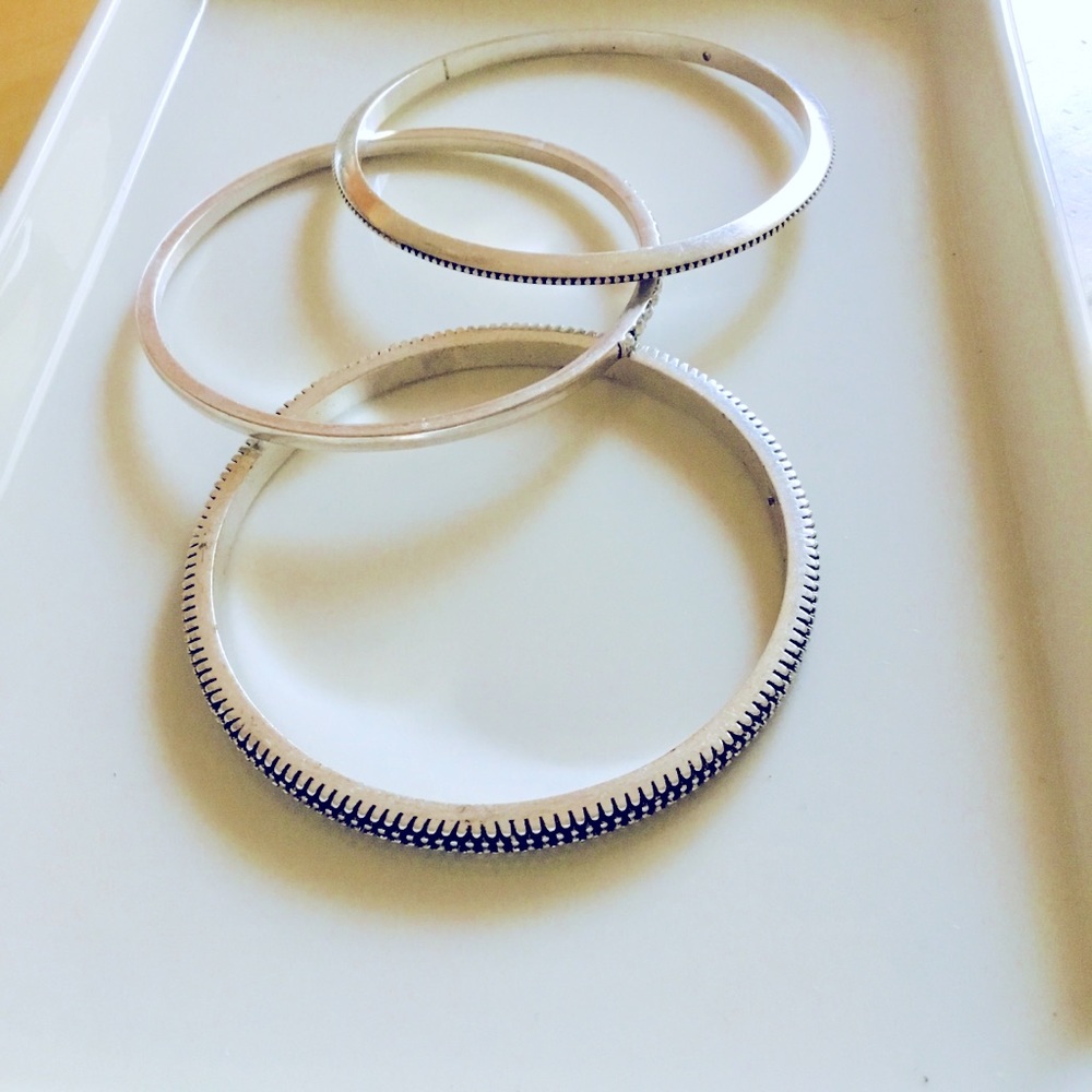 Chico’s Silver Bangle Bracelets Set, NWT